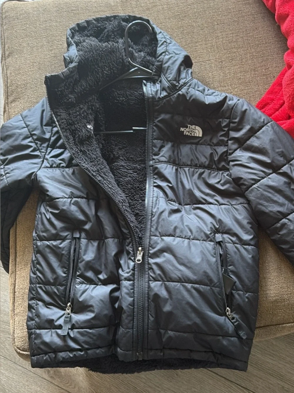 The North Face boy’s Black Fleece Jacket